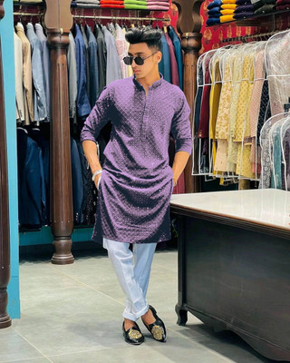 KURTAFORMEN Men Chikan Embroidery Straight Kurta(Blue)