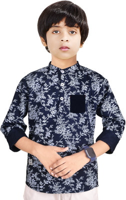 MADE IN THE SHADE Boys Self Design Straight Kurta(Multicolor)