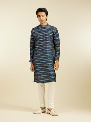 DIWAS by Manyavar Men Printed Straight Kurta(Blue)