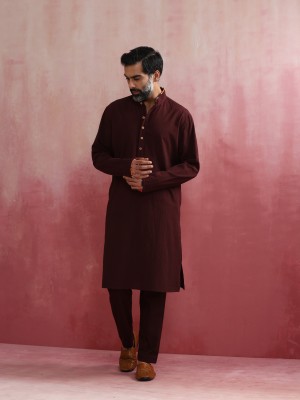 TrueBrowns Men Solid Straight Kurta(Brown)