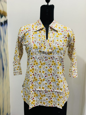 LEEZA Women Floral Print, Printed Straight Kurta(Yellow)