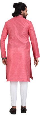 Gupta Men Woven Design A-line Kurta(Multicolor)