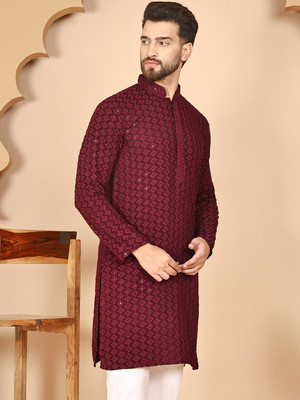 ANOUK Men Embellished Straight Kurta(Maroon)