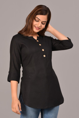GoldetEra Women Solid Straight Kurta(Black)