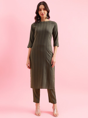 Fourleaf Women Solid Straight Kurta(Dark Green)