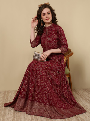 Women Click Women Geometric Print Flared Kurta(Maroon)