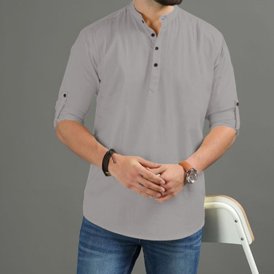 UNIFAV Men Solid Straight Kurta(Grey)
