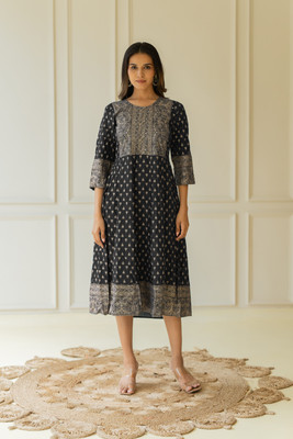 MIRCHI FASHION Women Solid, Geometric Print Anarkali Kurta(Black, Gold)