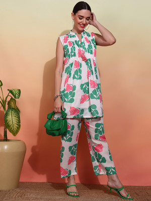 Sangria Women Kurta Pant Set
