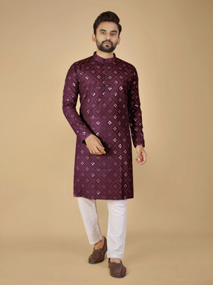 Vijay Enterprise Men Embellished Straight Kurta(Purple)