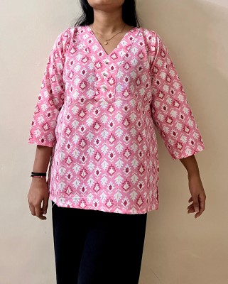 SHREE RAM ENTERPRISE Women Printed Cape Top Kurta(Pink)