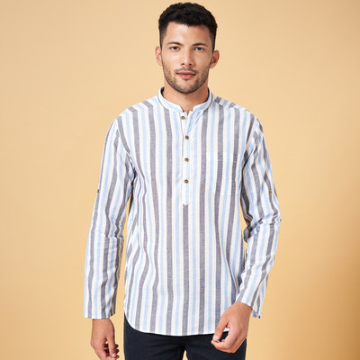 Indus Route by Pantaloons Men Self Design Straight Kurta(Blue)