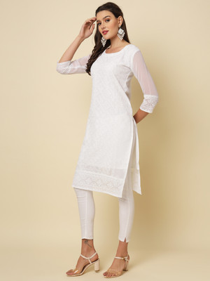 Sofisty Women Embroidered Straight Kurta(White)