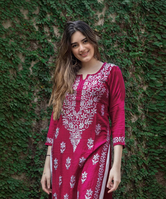 anushansa Women Embroidered Straight Kurta(Pink)