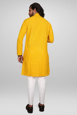 Alankrit Textiles Men Embellished Straight Kurta(Yellow)