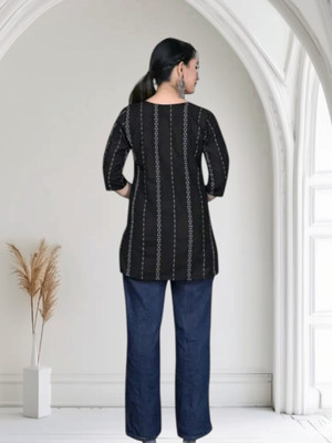 Db Fashion Kx Women Striped A-line Kurta(Black)