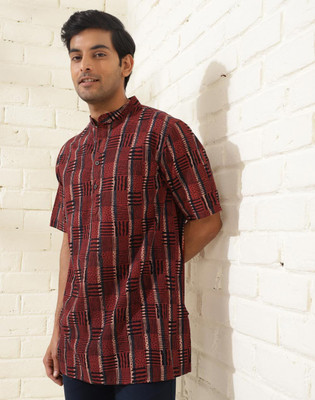 Fabindia Men Printed Straight Kurta(Maroon)
