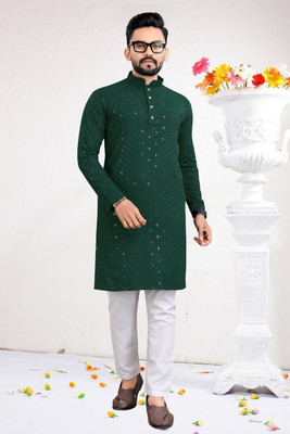 VALAKI Men Embroidered Straight Kurta(Green)