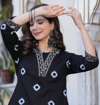 KJFAB Women Printed Straight Kurta(Black)