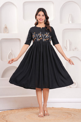 BAKNAD Women Embroidered Anarkali Kurta(Black)