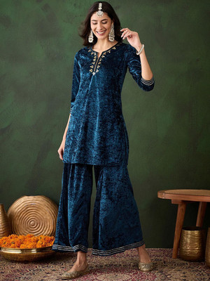 Sangria Women Solid Straight Kurta(Dark Blue)
