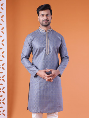 Aurik Men Striped Straight Kurta(Grey)