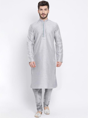 Namaskar Men Solid Straight Kurta(Silver)