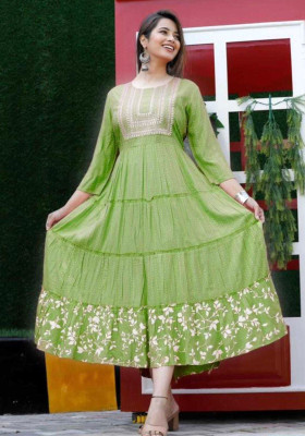Daksh Fab Women Printed, Embroidered Anarkali Kurta(Green)