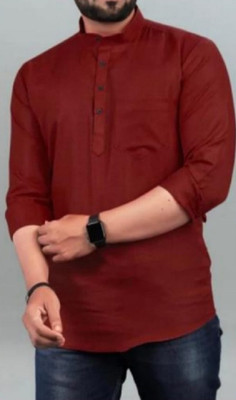 Priya Enterprises Men Solid Straight Kurta(Maroon)