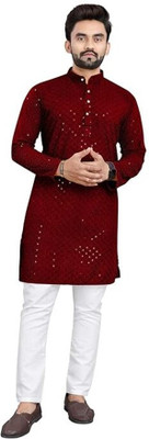 FASHIONIZO Men Embroidered Straight Kurta(Maroon)
