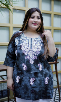 Lee Moda Women Embroidered Straight Kurta(Black)
