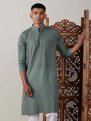 VASTRAMAY Men Self Design Straight Kurta(Green)