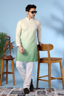 vastraveda Men Colorblock Straight Kurta(Light Green, White)
