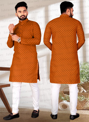 THE FAB FACTORY Men Abstract Straight Kurta(Orange)