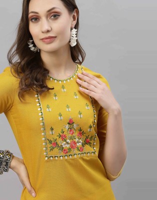 Skylee Women Embellished, Embroidered, Self Design Straight Kurta(Yellow)