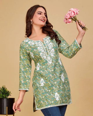 Kalavrund Creation Women Chikan Embroidery Straight Kurta(Light Green)