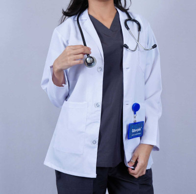 Taurpis Lab Coat(Cotton Polyester Blend)