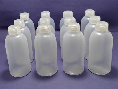 moolenterprises Polypropylene Reagent Bottle 250ml Narrow Mouth (pack of 12) Laboratory Dropper Bottle(Plastic 250 ml Pack of12)