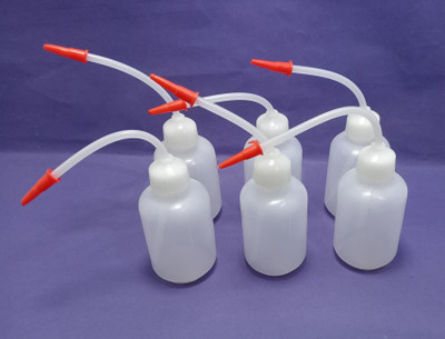 moolenterprises Laboratory wash bottle 125 Ml pack of 6 Laboratory Dropper Bottle(Plastic 125 ml Pack of6)