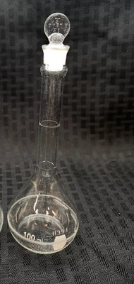 SATMED Volumetric Flask(100 ml, Pack of 1)