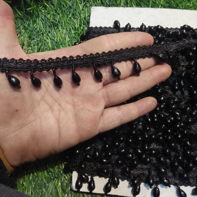DIVARA DIVARAblack lace with beautiful Droplet design (Pack of 4mtr , Width-1inch) Used in saree, suit, lehenga & many more purposes Lace Reel(Pack of 1)