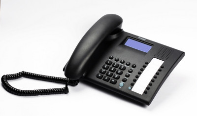 Beetel M90 Corded Landline Phone with Answering Machine(Black)