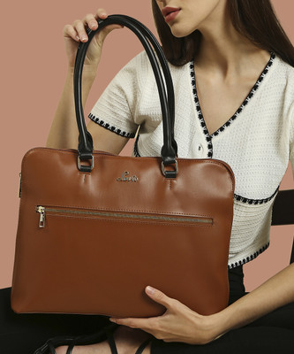 LAVIE 14 inch Inch Laptop Messenger Bag(Tan)