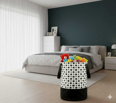 TheTrendyTailor 45 L White Laundry Bag(Jute)