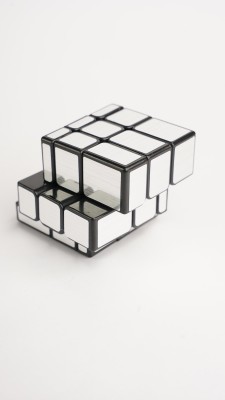 Acadzo Silver Mirror Cube(1 Pieces)