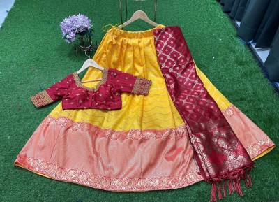 Payu Self Design Semi Stitched Lehenga Choli(Yellow)