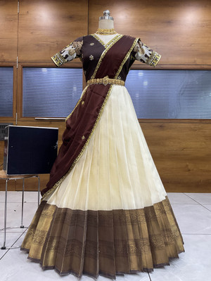 Sonu Creation Self Design Semi Stitched Lehenga Choli(Brown)