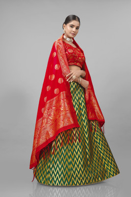 Tishta Self Design Semi Stitched Lehenga Choli(Green)