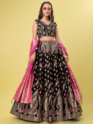 PURVAJA Embellished Semi Stitched Lehenga Choli(Black, Pink)