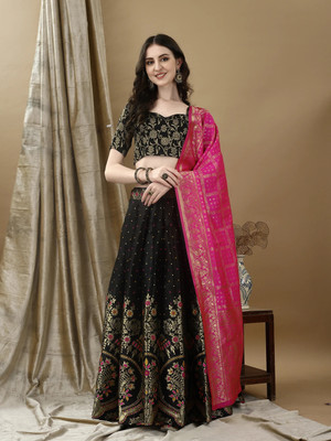 SWAMI STUDIO Embellished, Floral Print, Self Design Semi Stitched Lehenga Choli(Black)